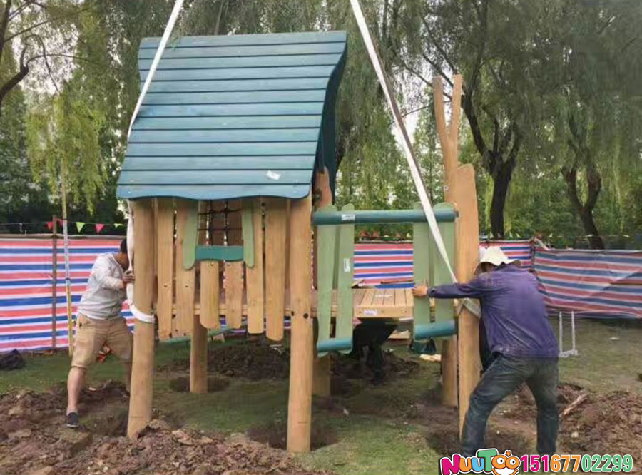 木質游樂設備經得住日曬雨淋嗎？